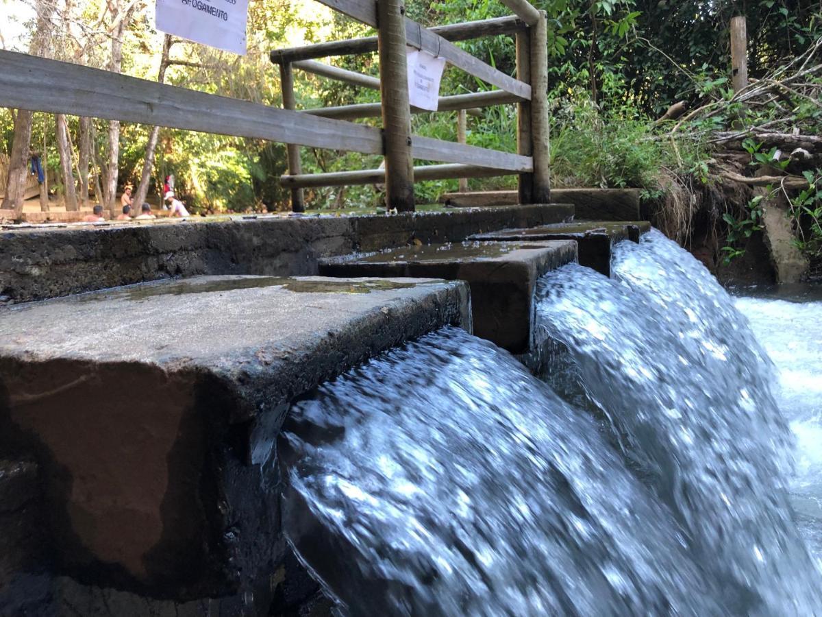 Park Veredas Do Rio Quente Flat 518 - Com Acesso Ao Rio Buitenkant foto