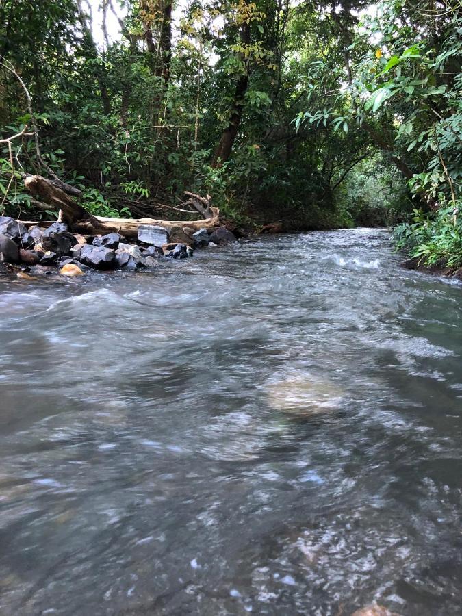 Park Veredas Do Rio Quente Flat 518 - Com Acesso Ao Rio Buitenkant foto